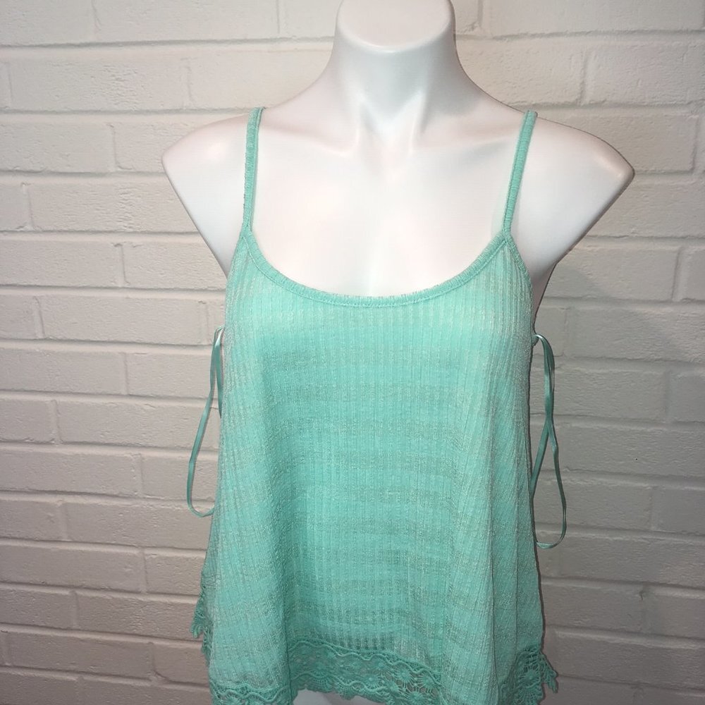 Line & Dot Ribbed Tank/Camisolewith Lace Bottom - Picture 2 of 3